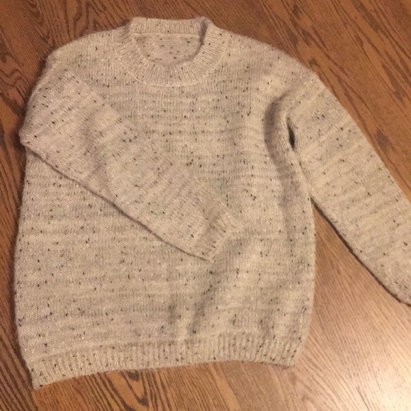 white mohair sweater with balck/grey dots - Picture 1 of 4